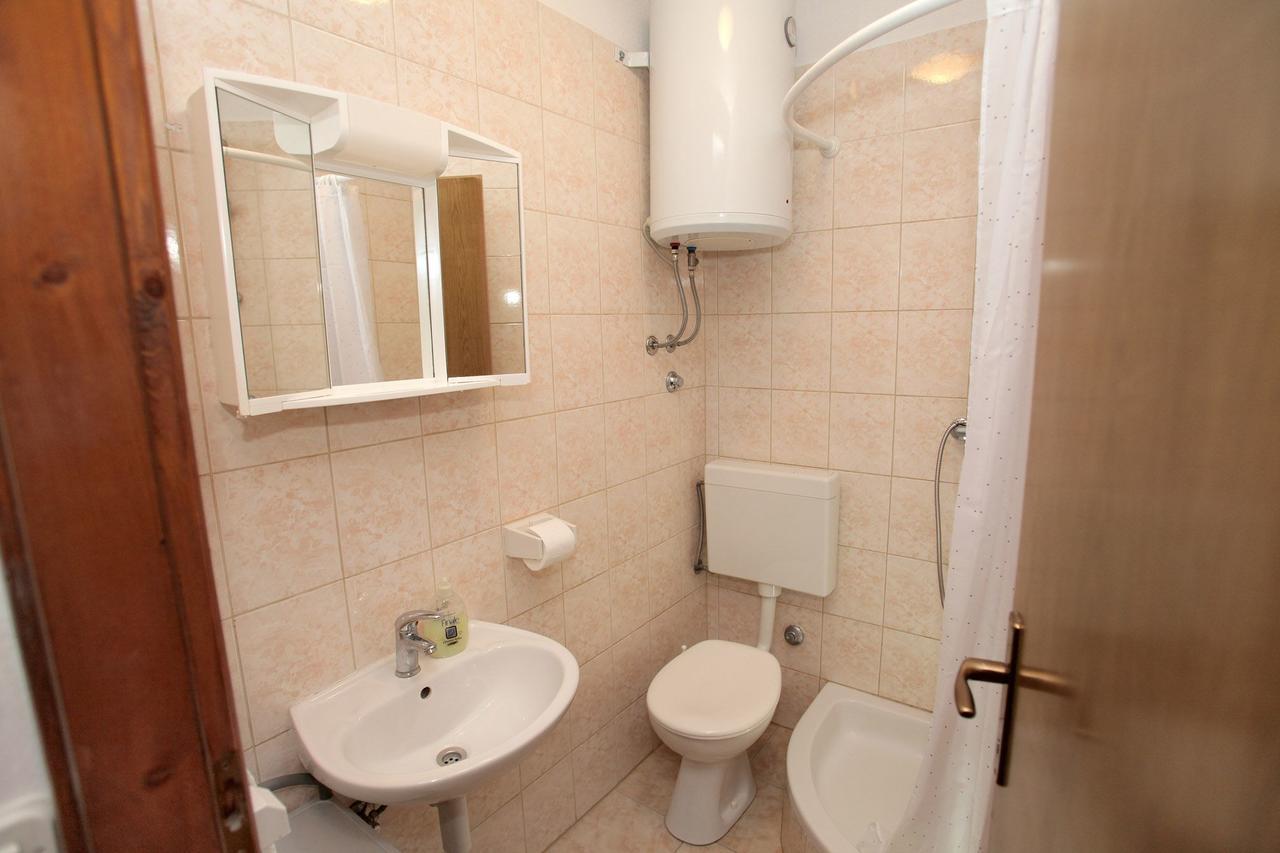 Apartments Iva Trogir Exterior foto